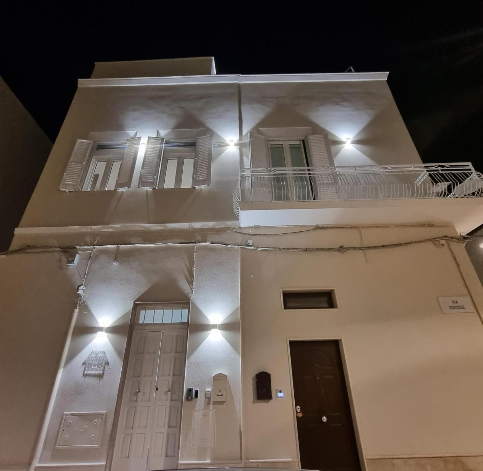 Il Civico Storico Apartment Brindisi Ngoại thất bức ảnh